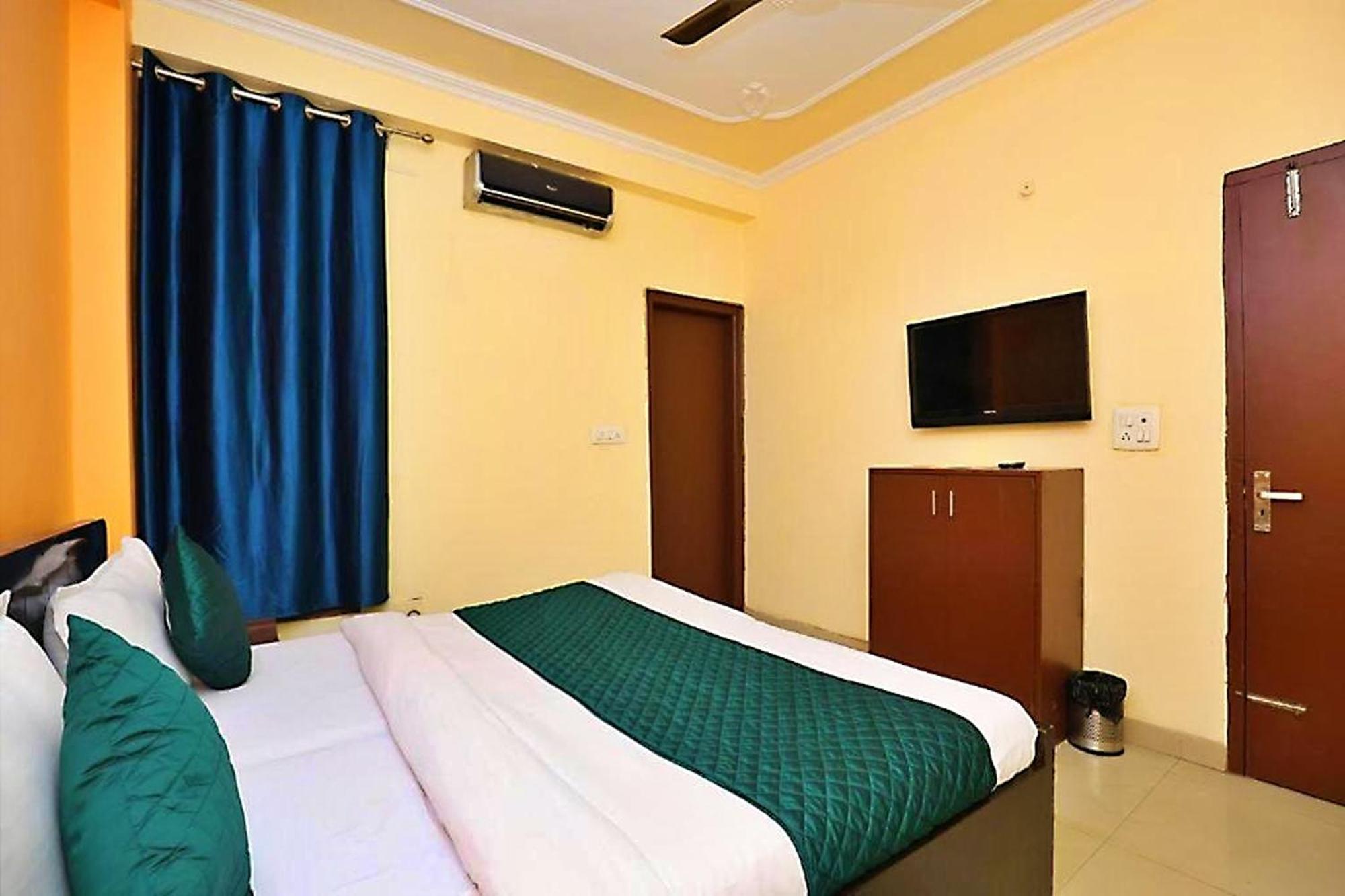 Hotel Sunlight Inn Neu-Delhi Exterior foto